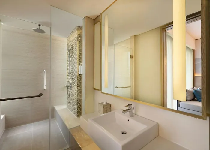 Courtyard By Marriott Bali Seminyak Resort