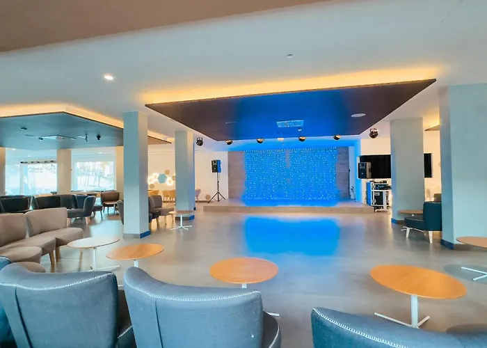 Hôtel Ping Pong: Bluesea Corralejo Village