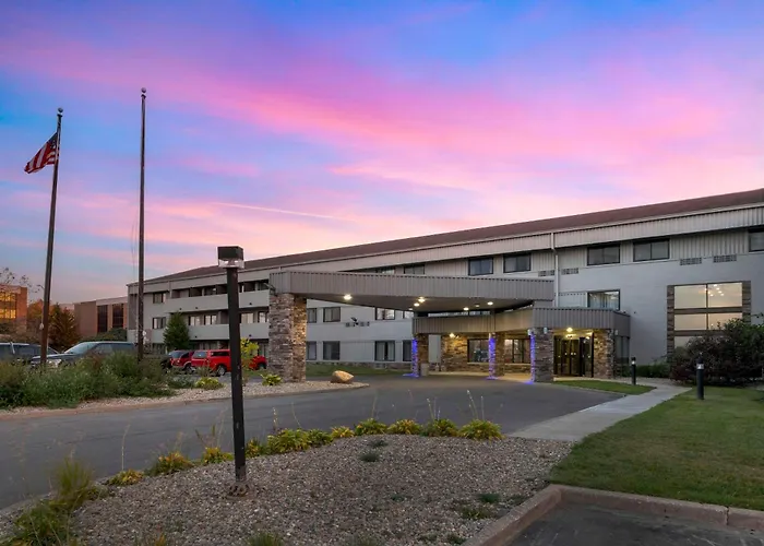 Comfort Inn & Suites Northwest - College Park