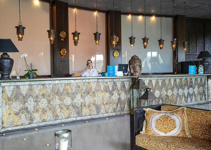 Luxury hotel only: Baia Dei Turchi Resort (Adults Only)