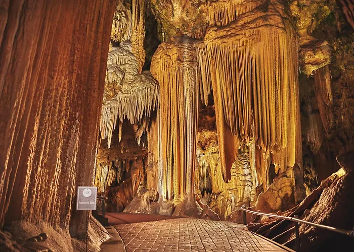 Luray Caverns Motels