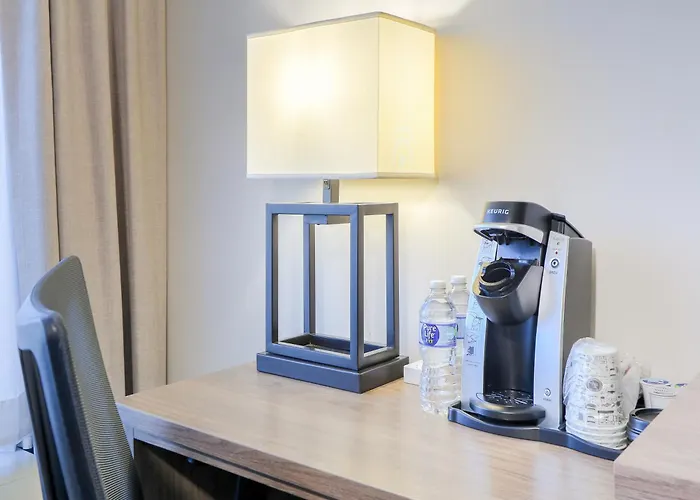 Jacuzzi hotel: The Ramsey Hotel And Convention Center Pigeon Forge