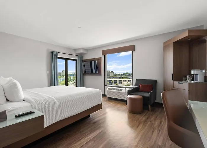 Cambria Hotel Orlando Near Universal Theme Parks
