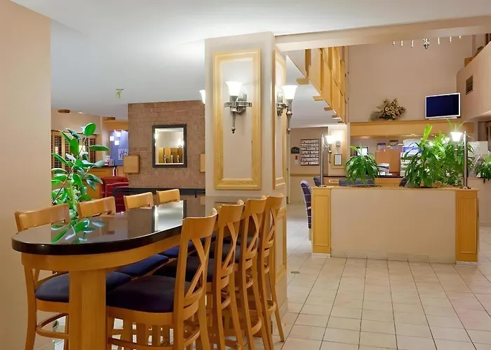 Holiday Inn Express Toronto East - Scarborough By Ihg