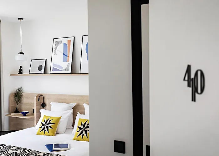 Family Hotel: Le Riviera Collection, Signature Collection By Best Western