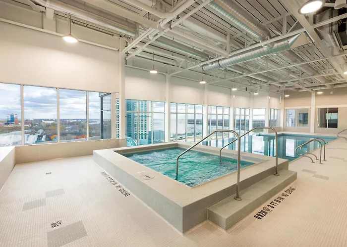 Hilton Niagara Falls/ Fallsview Hotel And Suites