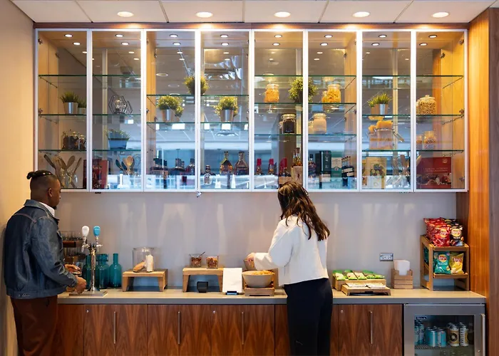 Hotel with view: Calgary Marriott Downtown Hotel