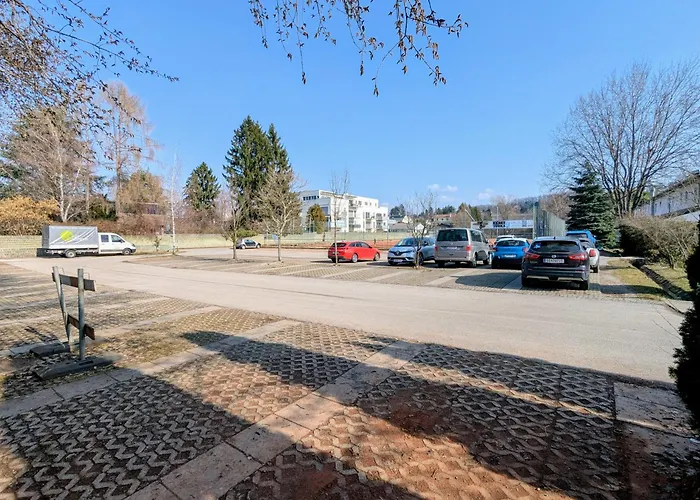 Rauchkuchl CenterCourt Hotel
