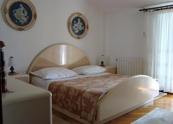 Vacation rental: Apartments Villa Ivanka