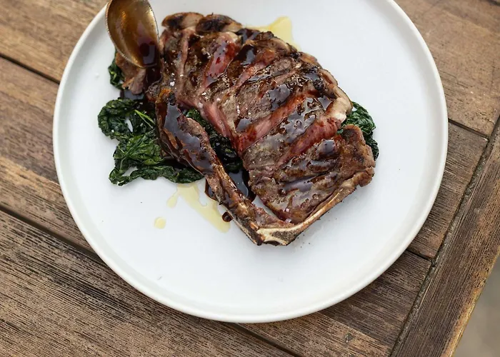 Romantic hotel: Q Station