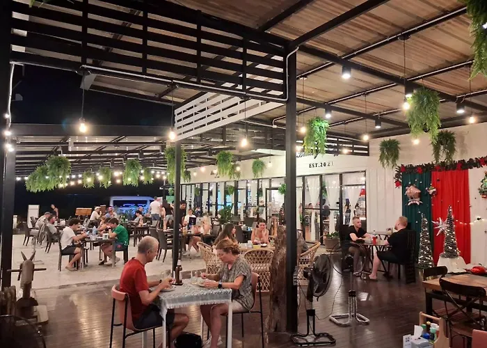 4 star hotel: Naiyang Beach Hotel Sha Plus