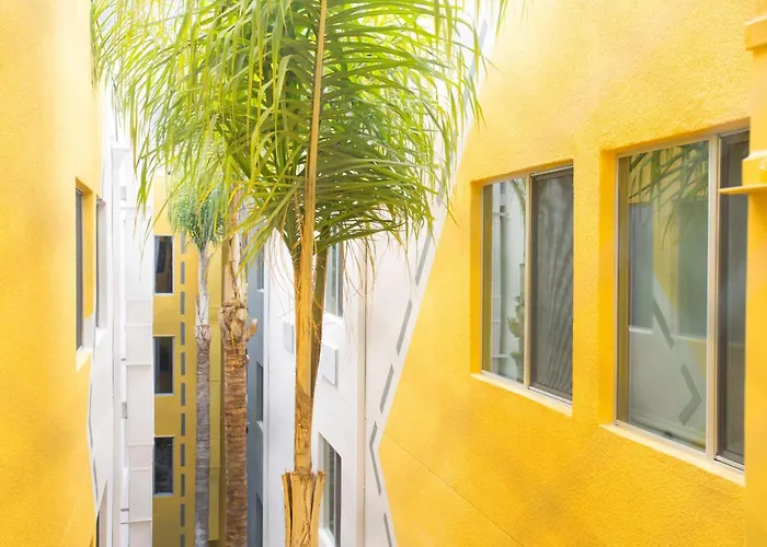 Pets Allowed Hotel Staypineapple, Z, Gaslamp San Diego