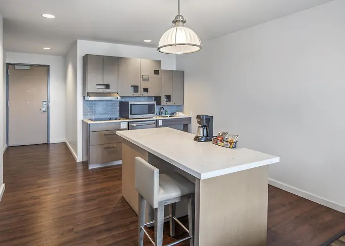 Hyatt House Irvine/John Wayne Airport