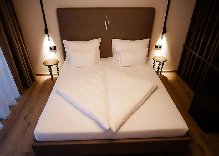 Lh Suites Aparthotel - New Since 2025