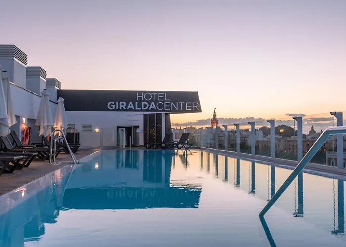 Familiehotel: Hotel Giralda Center