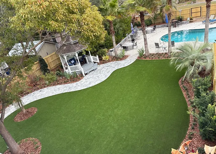 Hoyt House Luxury Bed & Breakfast