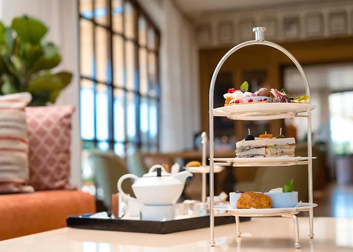 The St. Regis Mardavall Mallorca Resort