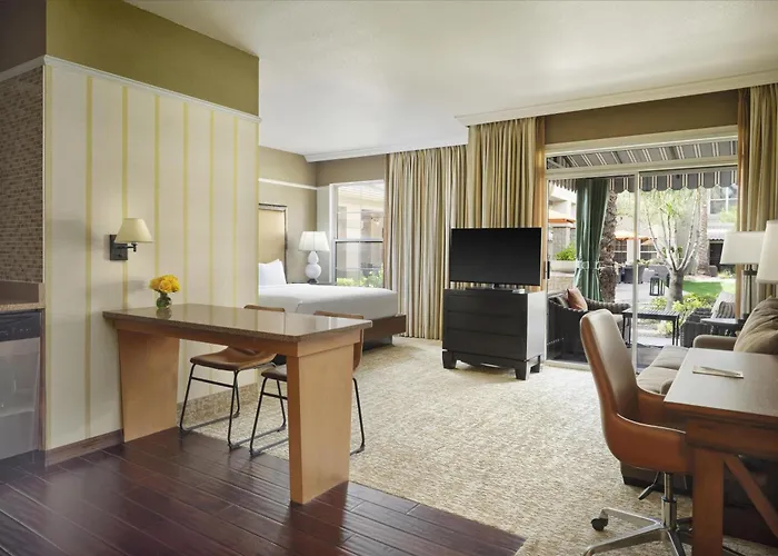 Hotel: Sonesta Suites Scottsdale Gainey Ranch