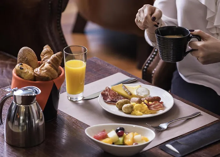 Family Hotel: Mercure Lyon Centre - Gare Part Dieu
