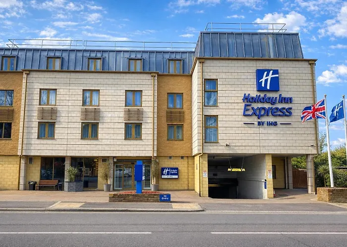 Holiday Inn Express By Ihg