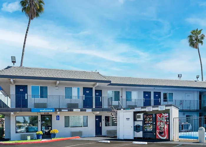 Cheap hotels Motel 6-Pleasanton, Ca