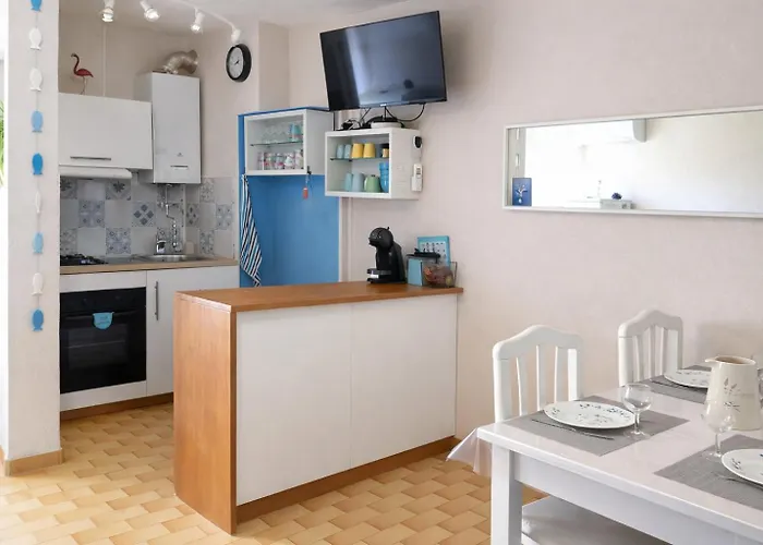 MES VACANCES A LA MER studio 4 pers, parking privé, wifi, linges fournis, climatisation