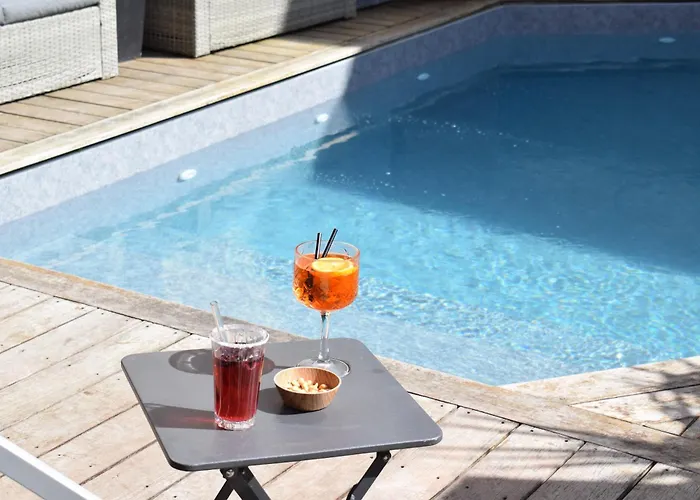 Le Trophée By M Hôtel Spa
