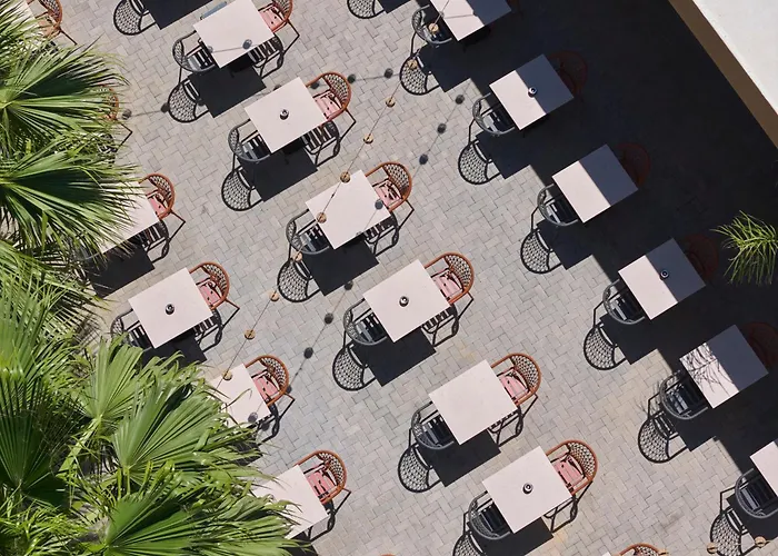 Enorme Infinity Beach Ex Infinity Blue (Adults Only)