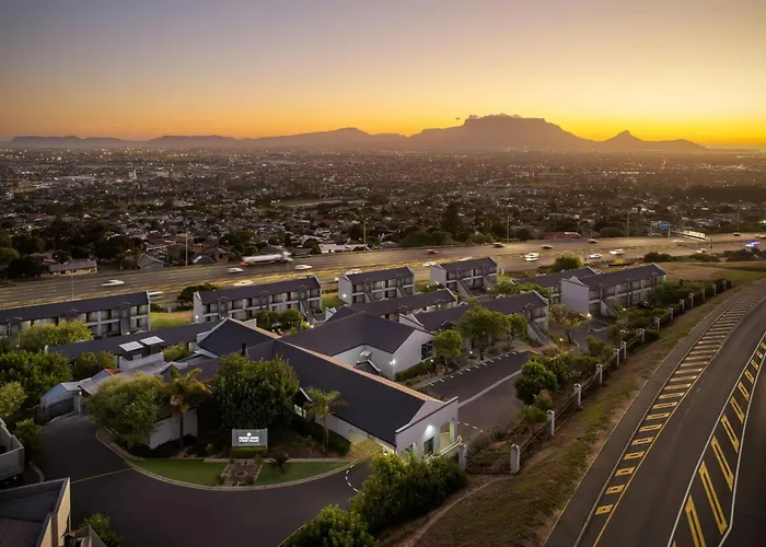 Protea Hotel By Marriott Cape Town Tyger Valley