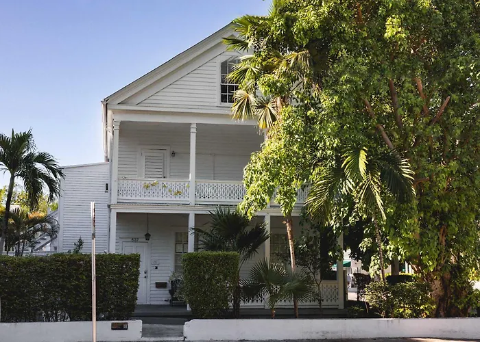 Bananas Foster Guesthouse