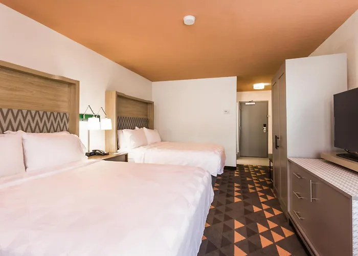 Jacuzzi hotel: Holiday Inn - Boone - University Area By Ihg