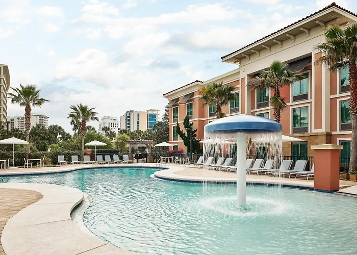 Hotels Close to Airport Hampton Inn & Suites Destin