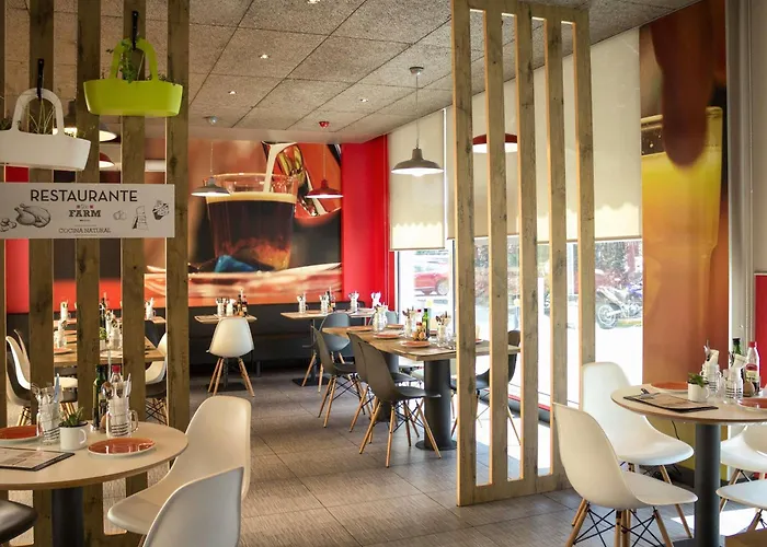Hotel que admite mascotas: Ibis Sevilla