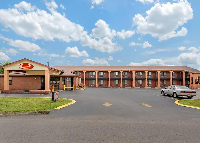 Beach Hotels Econo Lodge Nashville North