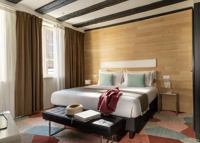 Hotel Le Colombier Suites