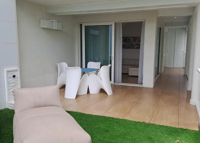 Marina Verde Resort Official