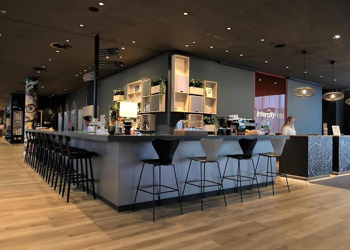 IntercityHotel Amsterdam Airport