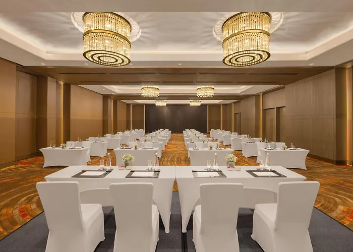 Hotel: Holiday Inn New Delhi Aerocity By Ihg