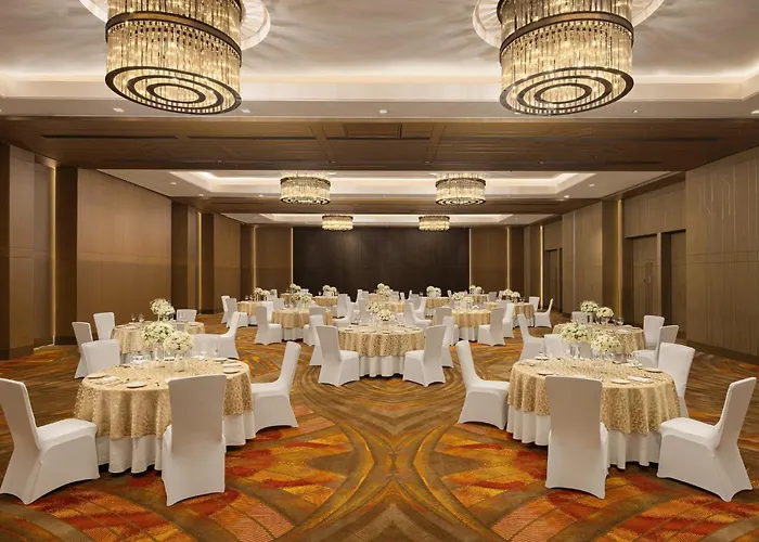 Hotel: Holiday Inn New Delhi Aerocity By Ihg