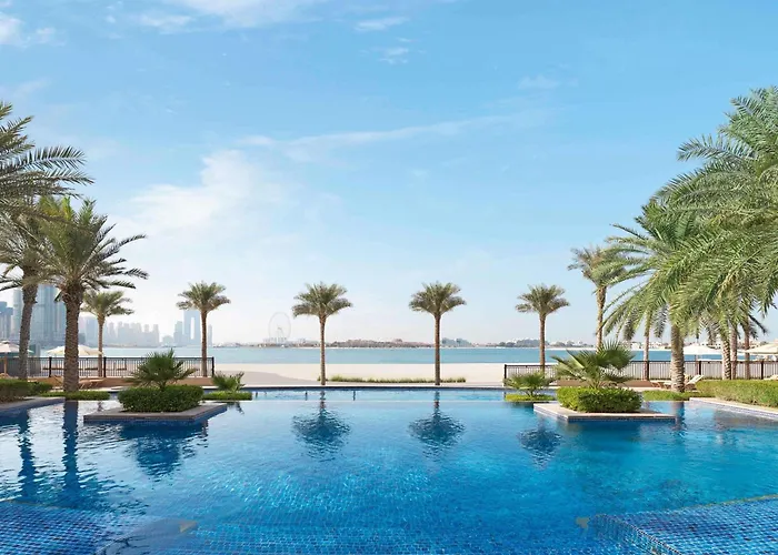 Ping Pong Hotel: Fairmont The Palm