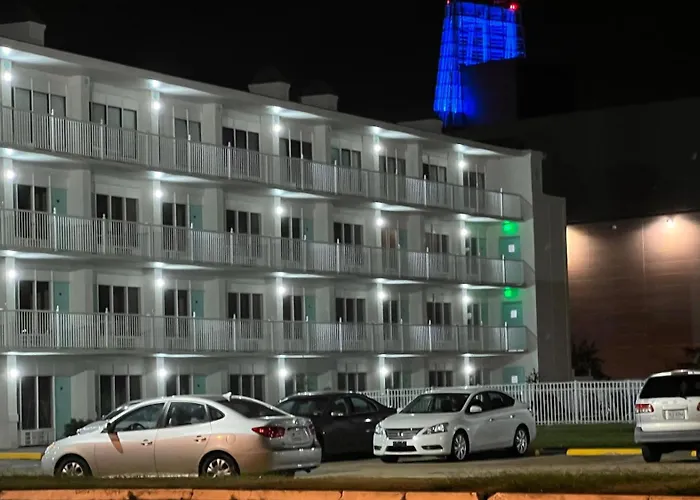 Motels Ambassadors Inn & Suites