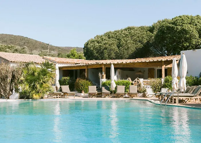 Hotels with pool Palombaggia