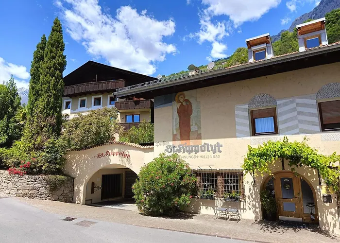 St Hippolyt Mit Hallenbad