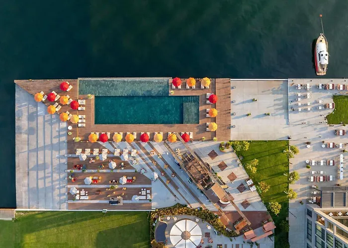 Hotels with pool Rixos Tersane Istanbul