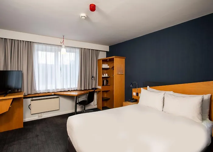 Holiday Inn Express Manchester - Salford Quays By Ihg