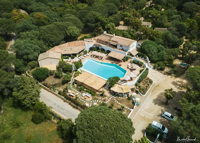 Hotels with pool Palombaggia