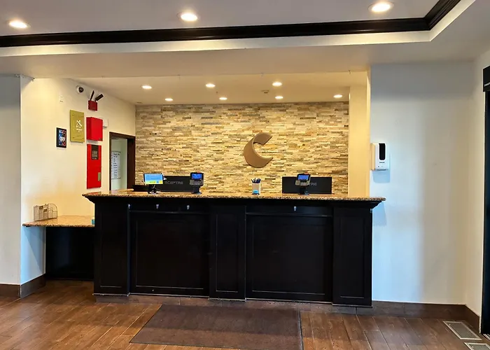 Comfort Inn & Suites Sterling