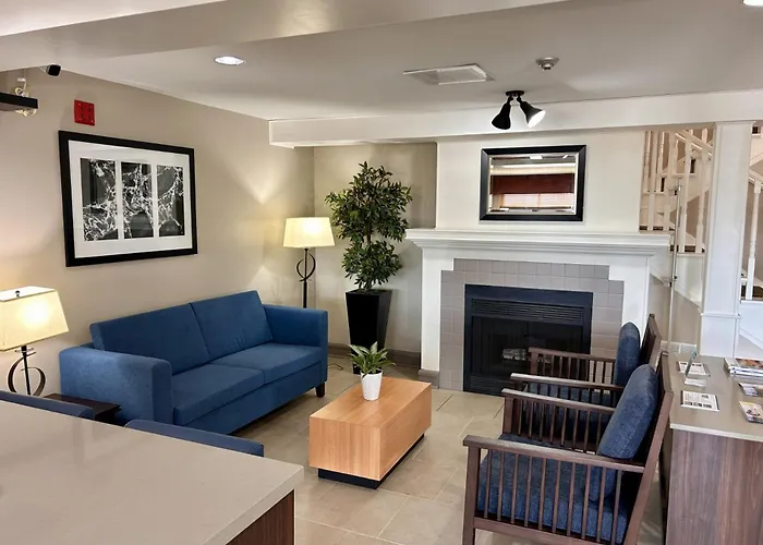 Travelodge Suites By Wyndham Regina - Eastgate Bay