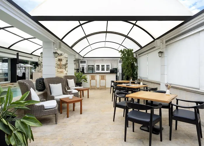 Animaux admis Coral Athens