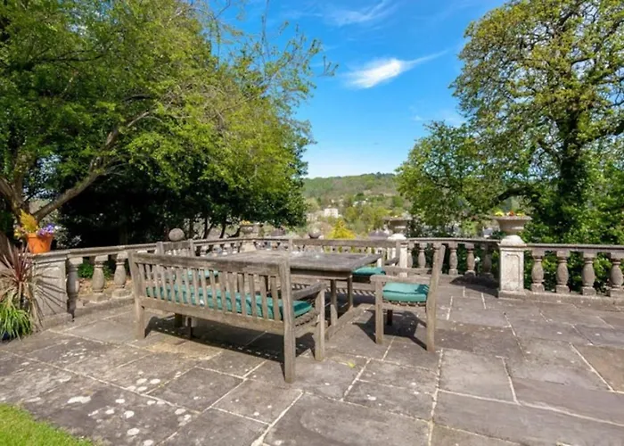 Bagshaw Lodge